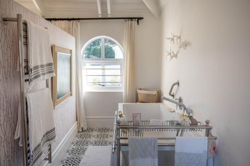 6 Bedroom Property for Sale in Seaside Longships Western Cape